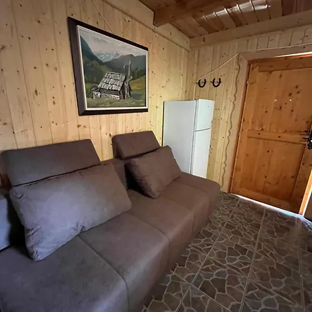 Cottage Zirovnica Zirovnica