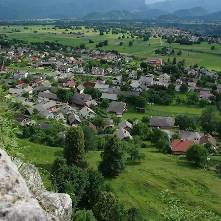 Сasa de vacaciones Cottage Zirovnica