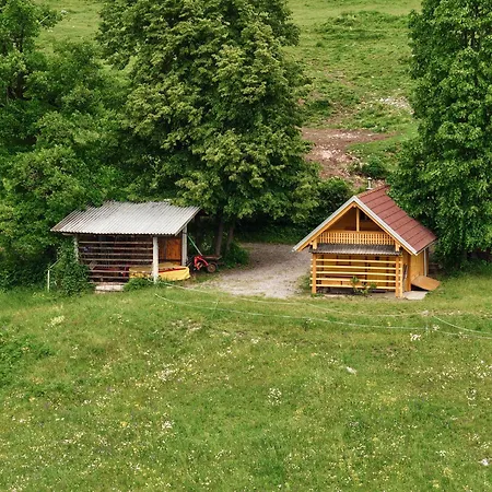 Cottage Zirovnica *