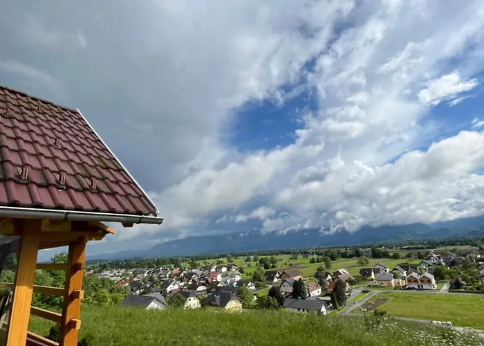 別荘 Cottage Zirovnica