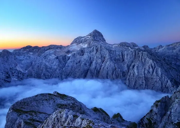 Cottage Zirovnica 別荘